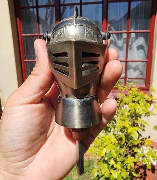 Bar Accessories VINTAGE METAL MEDIEVAL KNIGHT HELMET BOTTLE STOPPER
